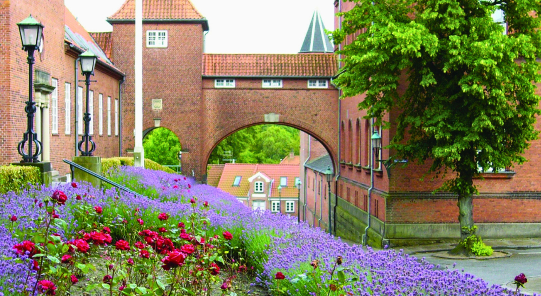 'Sukkenes bro' i Viborg. Broen forbinder Vestre Landsret med arresthuset. foto Hans Jørgen Lysholm
